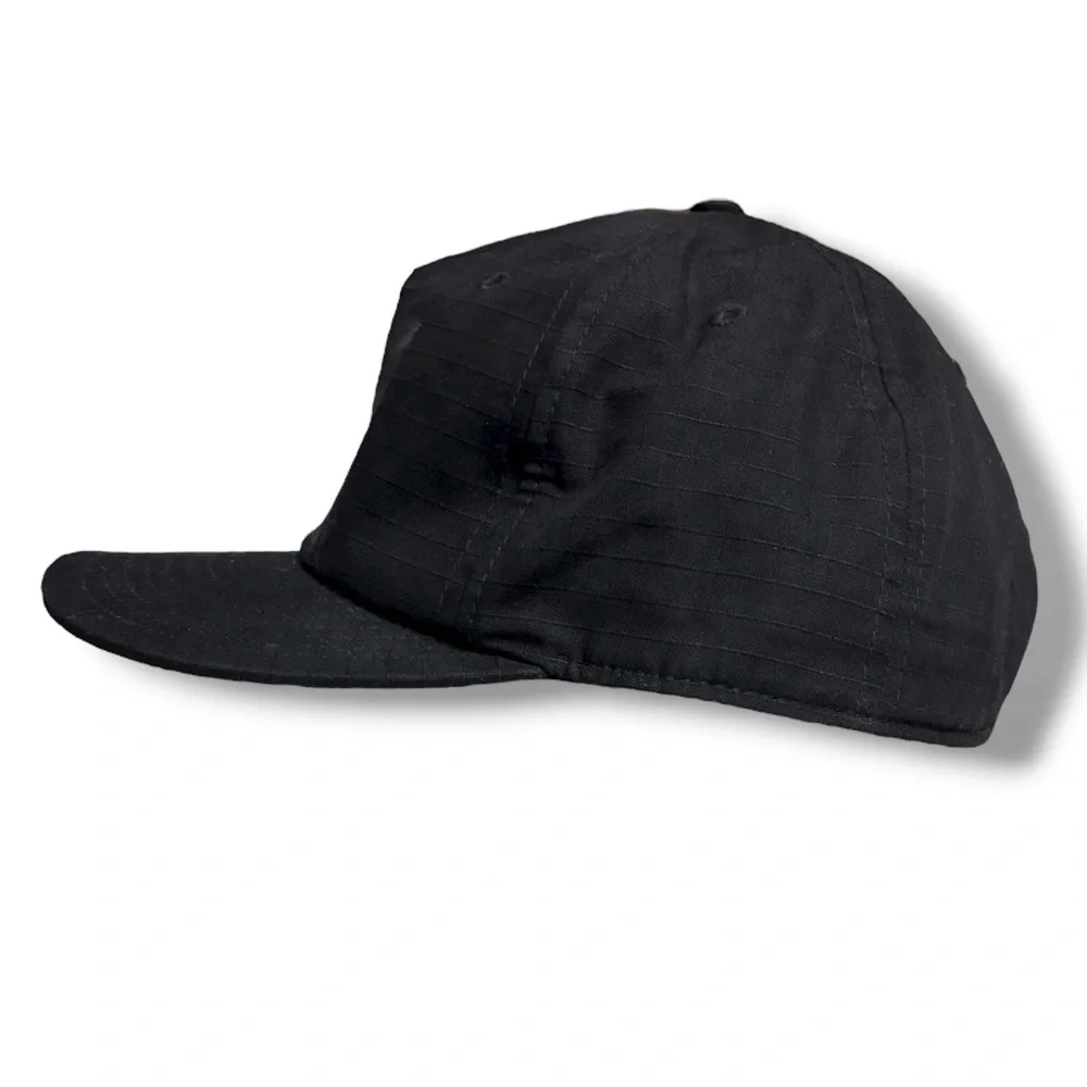 THE NORTH FACE Black Patchless SnapBack Cap Hat